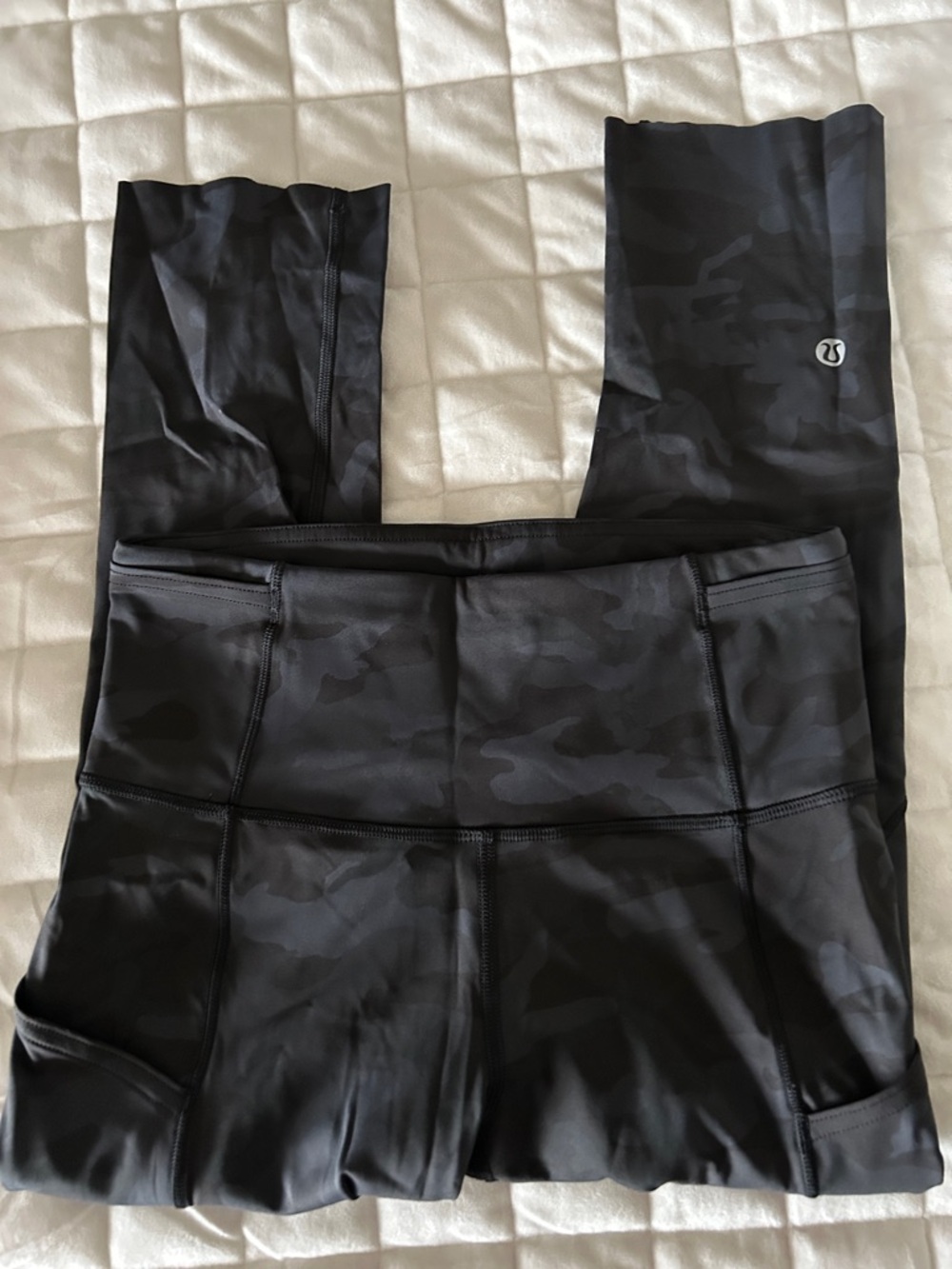 lululemon athletica Black & Dark Gray Camo Leggings